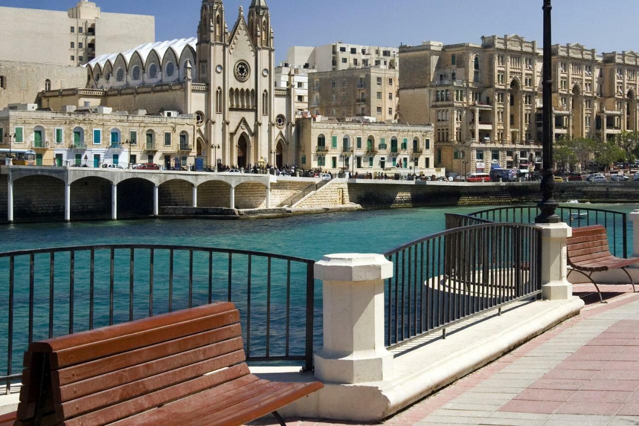 Gorgeous Apartment With Terrace In Fort Cambridge, Pool Sliema Exterior foto